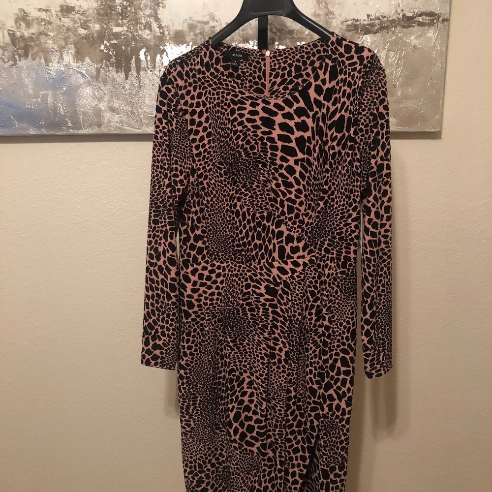 Brand New Never Worn Sexy Pink And Black Knee Length Dress